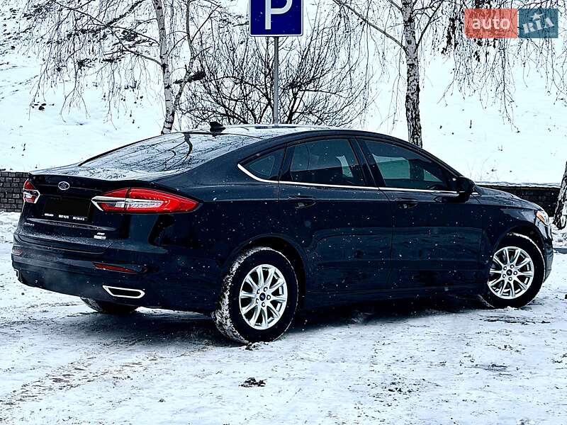 Седан Ford Fusion 2020 в Дніпрі