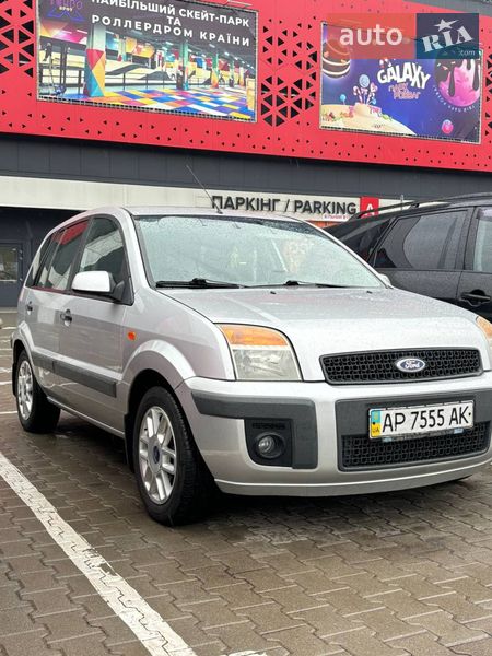 Хэтчбек Ford Fusion 2006 в Киеве