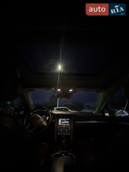 Седан Ford Fusion 2015 в Шостке