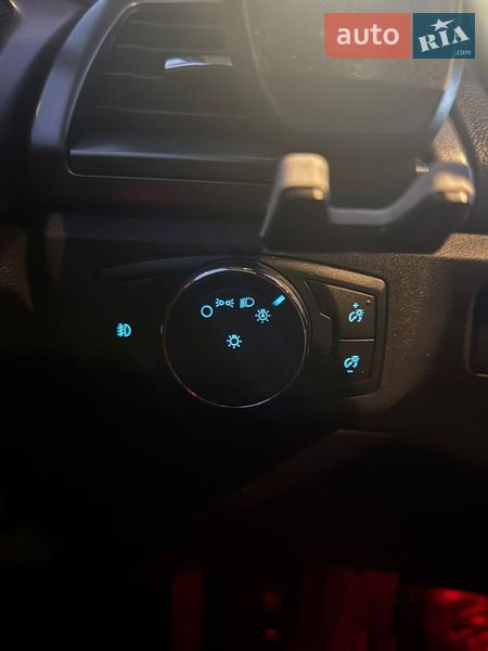 Седан Ford Fusion 2015 в Шостке