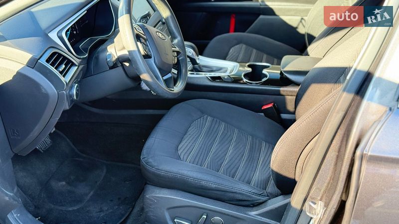 Седан Ford Fusion 2016 в Києві фото 12 Седан Ford Fusion 2016 в Києві