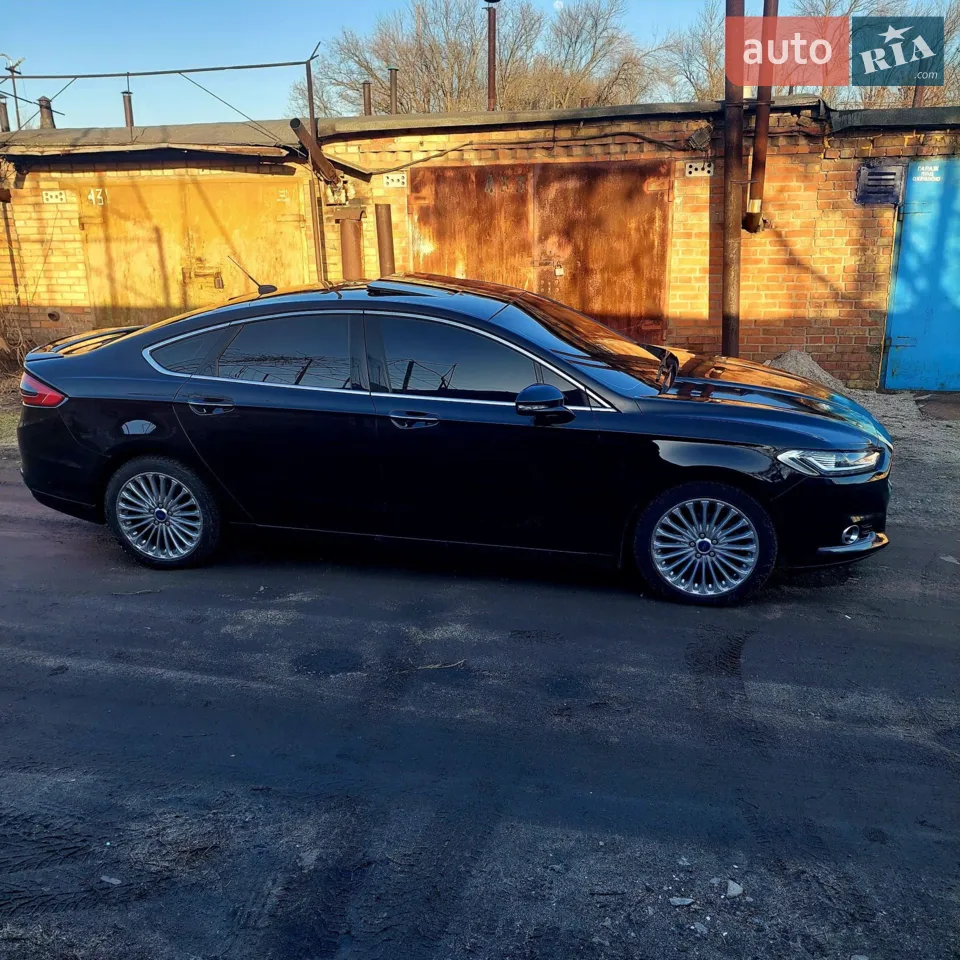 2017 Ford Fusion - мініатюра 19