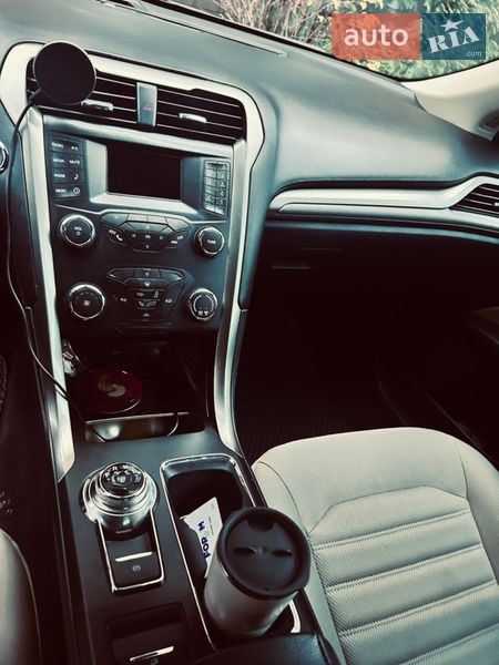 Седан Ford Fusion 2018 в Вышгороде