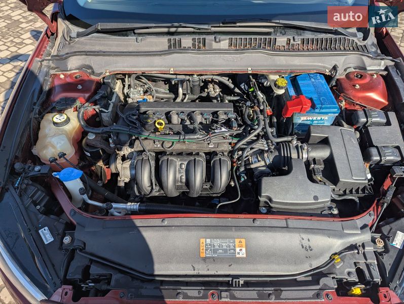 Седан Ford Fusion 2013 в Староконстантинове