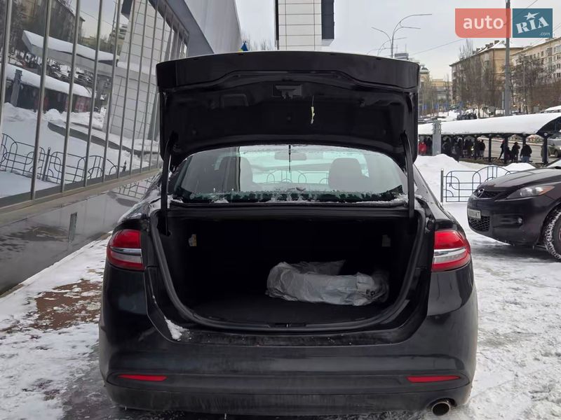 Седан Ford Fusion 2016 в Києві