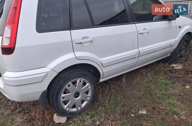 Седан Ford Fusion 2013 в Ужгороді