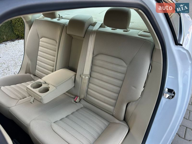 Седан Ford Fusion 2014 в Одессе