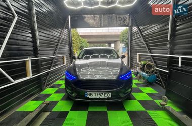 Седан Ford Fusion 2017 в Трускавці