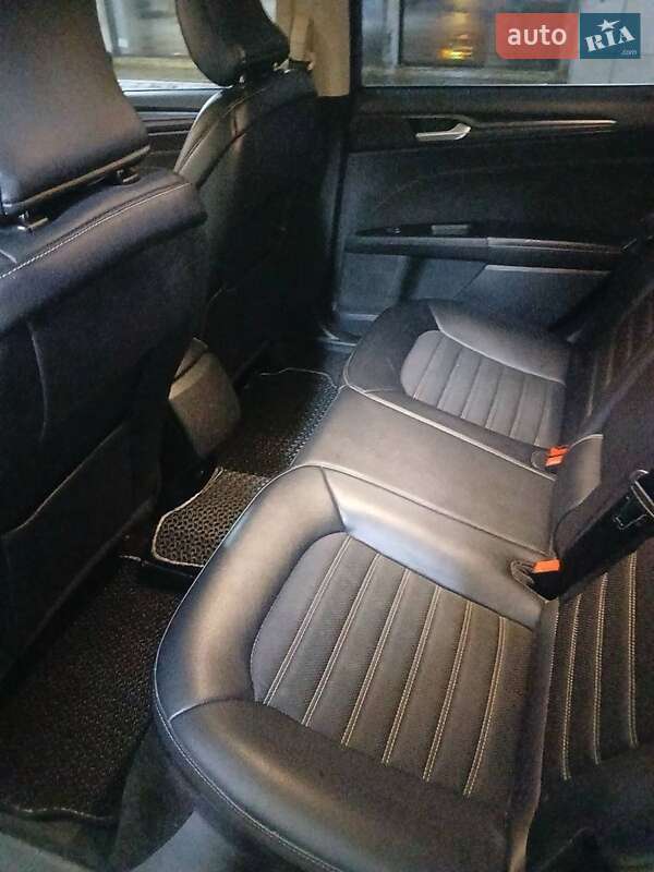 Седан Ford Fusion 2017 в Киеве