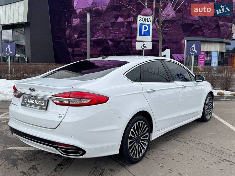 Седан Ford Fusion 2018 в Києві