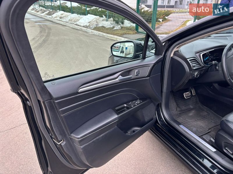 Седан Ford Fusion 2017 в Києві