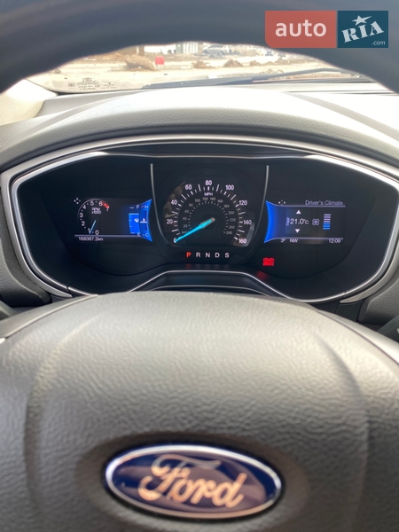 Седан Ford Fusion 2016 в Софіївській Борщагівці