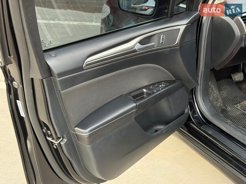 Седан Ford Fusion 2016 в Киеве