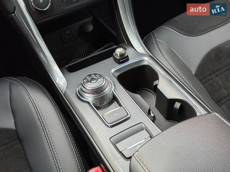 Седан Ford Fusion 2016 в Киеве