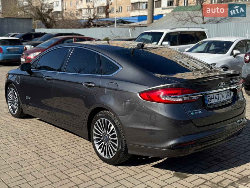 Седан Ford Fusion 2018 в Одессе