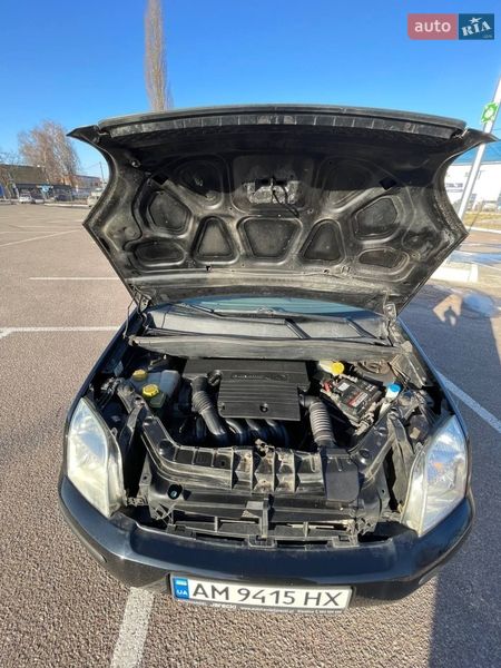 Хетчбек Ford Fusion 2005 в Житомирі фото 13 Хетчбек Ford Fusion 2005 в Житомирі