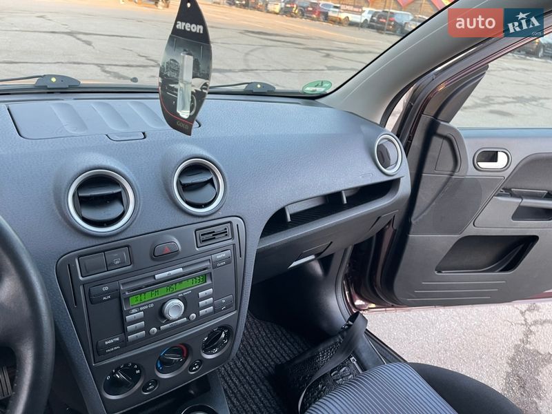 Хетчбек Ford Fusion 2012 в Вінниці