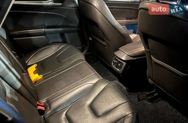 Седан Ford Fusion 2014 в Львове