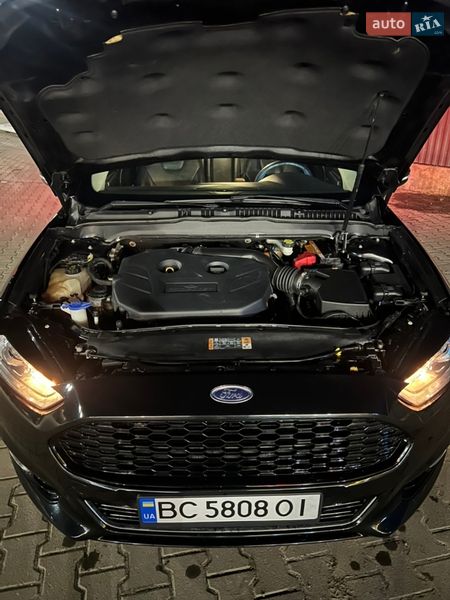 Седан Ford Fusion 2014 в Львове
