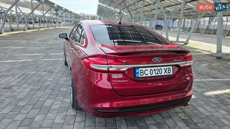 Седан Ford Fusion 2016 в Львові