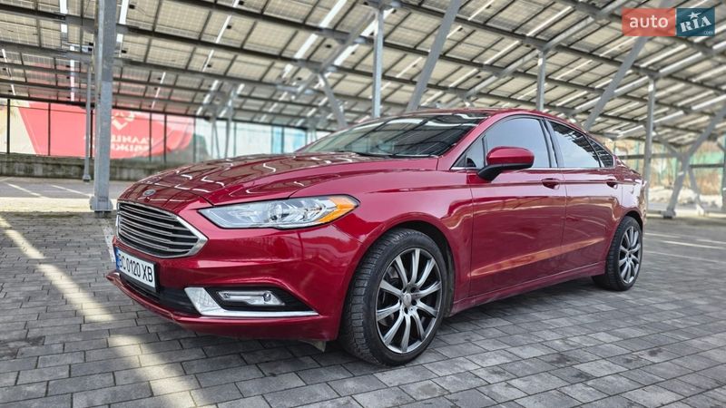 Седан Ford Fusion 2016 в Львові