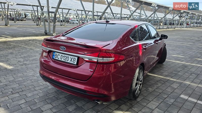Седан Ford Fusion 2016 в Львові