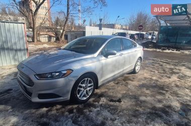 Седан Ford Fusion 2013 в Києві
