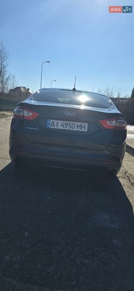 Седан Ford Fusion 2015 в Києві