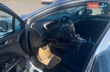 Седан Ford Fusion 2013 в Виннице