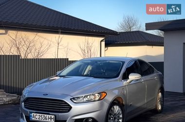 Седан Ford Fusion 2013 в Володимирі