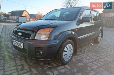 Хетчбек Ford Fusion 2010 в Лубнах