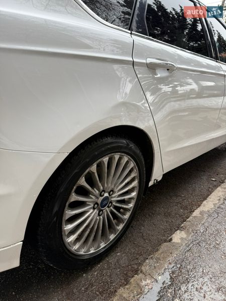 Седан Ford Fusion 2014 в Сумах