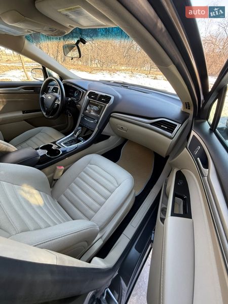 Седан Ford Fusion 2014 в Киеве