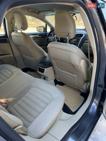 Седан Ford Fusion 2014 в Киеве