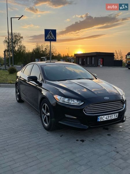 Седан Ford Fusion 2015 в Шептицькому