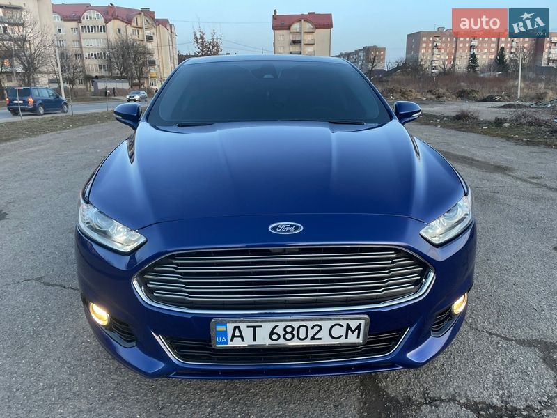 Седан Ford Fusion 2012 в Коломые