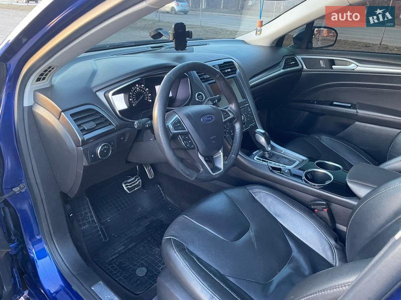 Седан Ford Fusion 2012 в Коломые