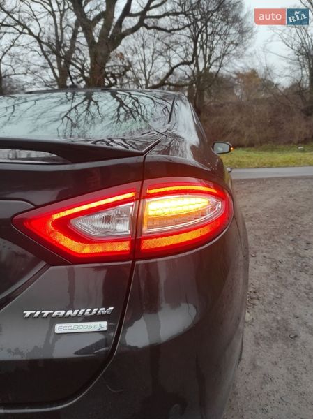 Седан Ford Fusion 2014 в Львове
