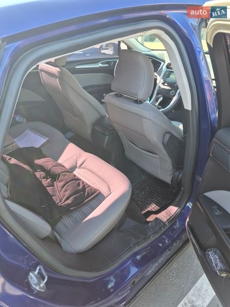 Седан Ford Fusion 2015 в Києві