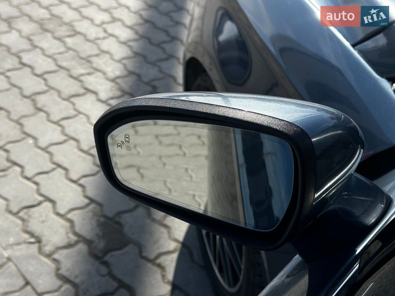 Седан Ford Fusion 2018 в Львове