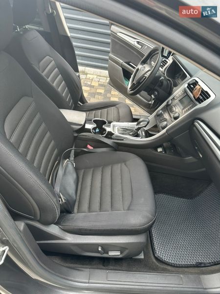 Седан Ford Fusion 2014 в Николаеве