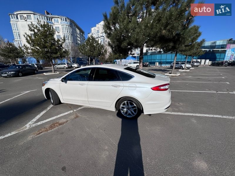 Седан Ford Fusion 2014 в Одессе
