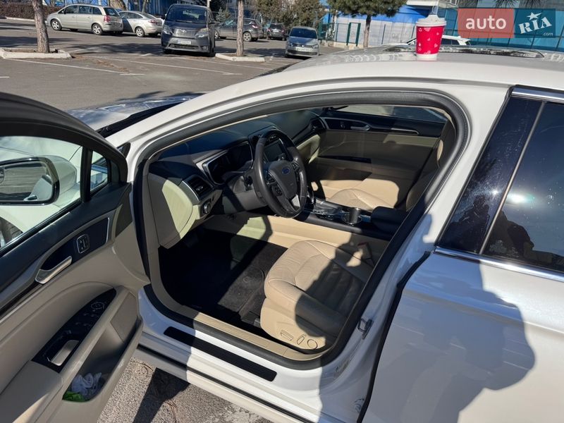 Седан Ford Fusion 2014 в Одессе