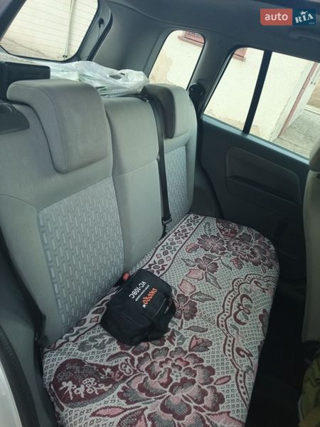 Хэтчбек Ford Fusion 2005 в Одессе