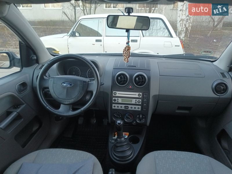 Хэтчбек Ford Fusion 2005 в Одессе