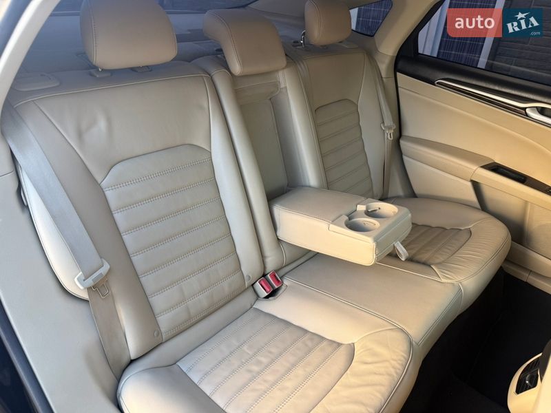 Седан Ford Fusion 2013 в Одессе