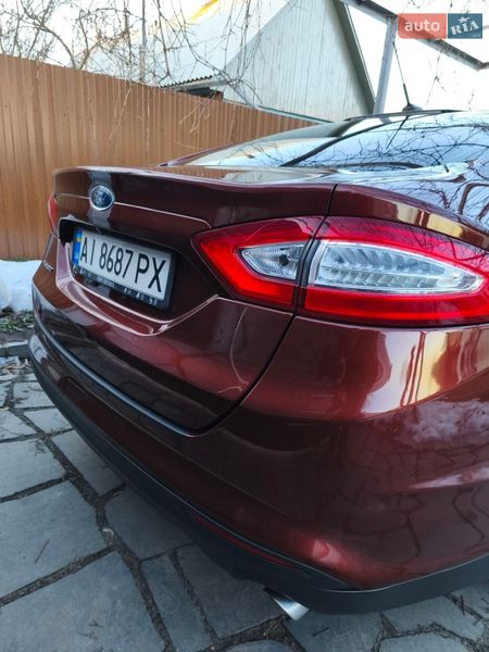 Седан Ford Fusion 2015 в Радомышле