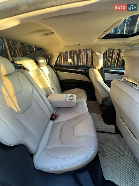 Седан Ford Fusion 2014 в Киеве