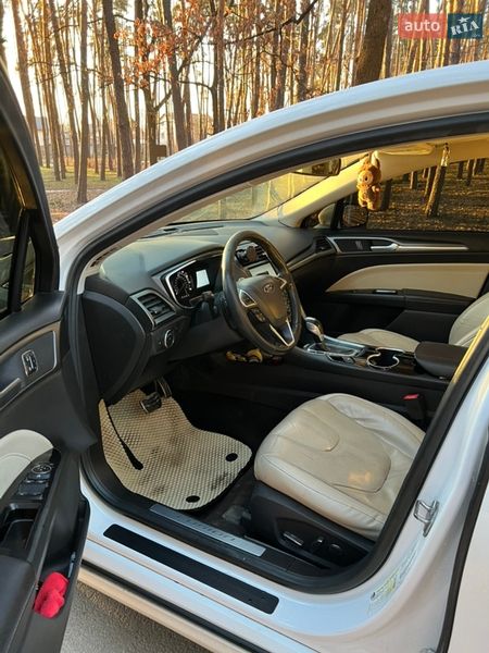 Седан Ford Fusion 2014 в Киеве