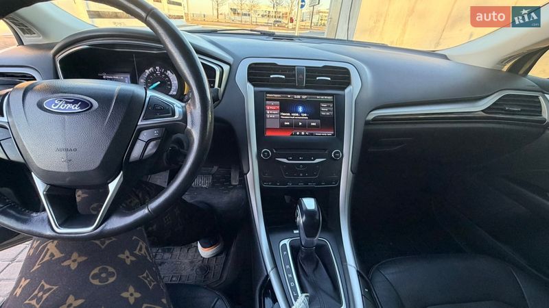 Седан Ford Fusion 2013 в Миколаєві